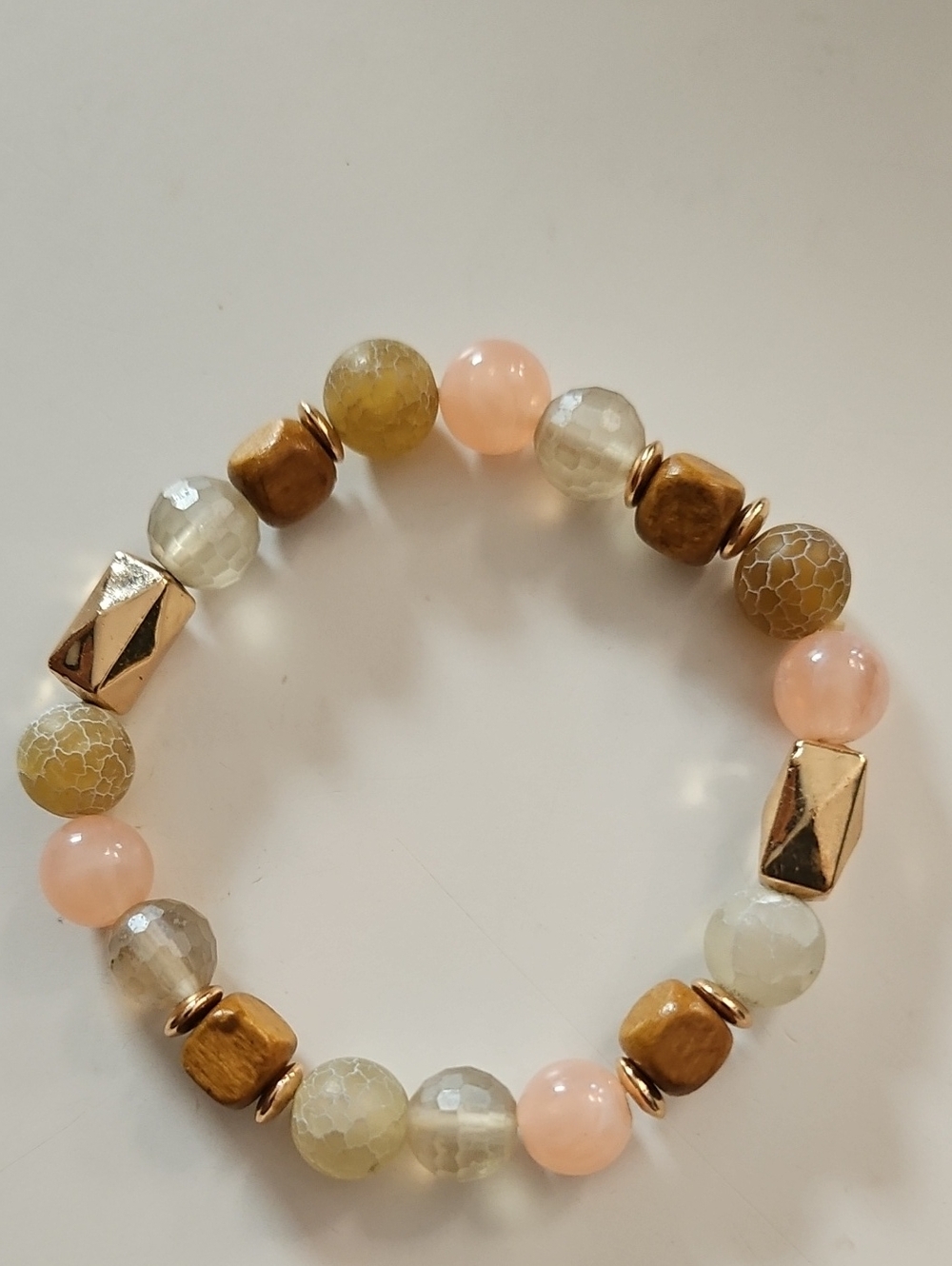 Unlisted Peach, Gold & Neutral Beaded Stretch Bracelet